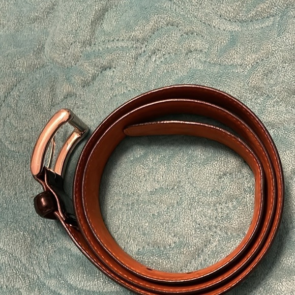 Cole Haan Leather Black Belt men’s Size 34. Buckle is solid brass. Good Preowned - Picture 3 of 13